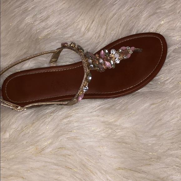 G by Guess sandals - Picture 2 of 5